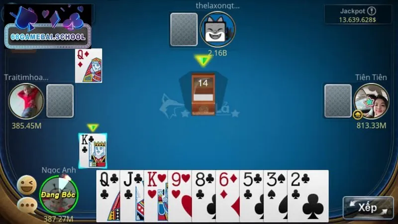 Phỏm là tựa game xuất hiện từ lâu, thu hút nhiều người tham gia Phỏm là tựa game xuất hiện từ lâu, thu hút nhiều người tham gia